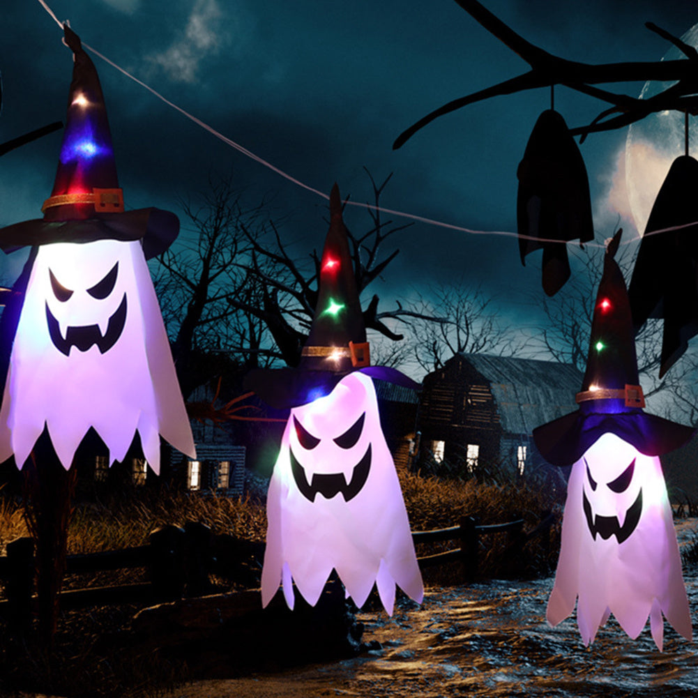 Outdoor ghost Halloween string lights easily decorate any space.
