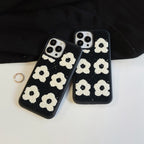 iPhone Case: 3D Daisy Design Black Floral Case