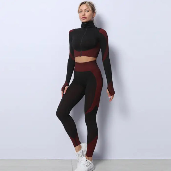  Three-piece seamless yoga set for women in black and red, long-sleeve zip-up and leggings.