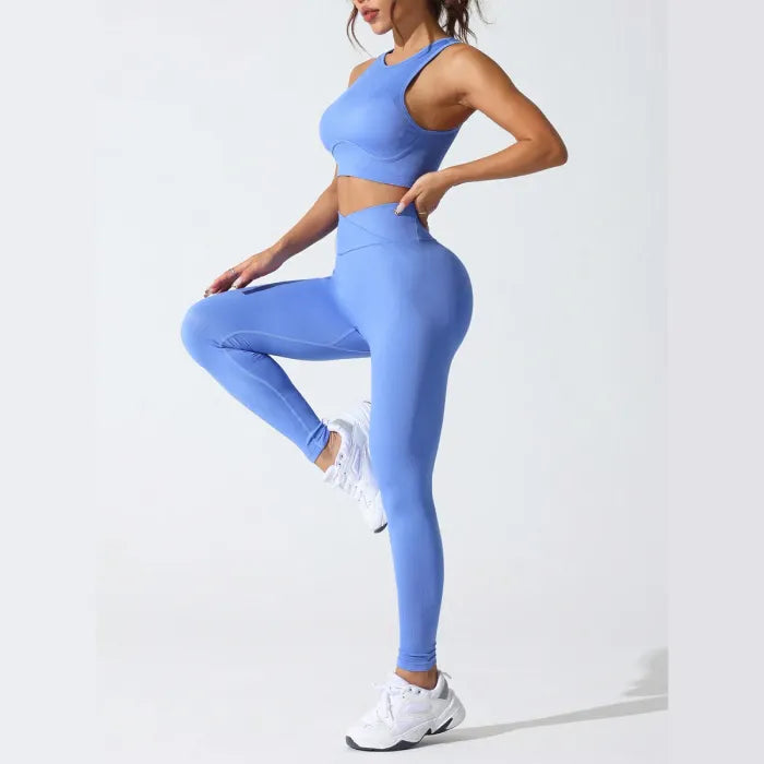 Side view of blue seamless activewear set highlighting sleek design and comfort, suitable for gym sessions.