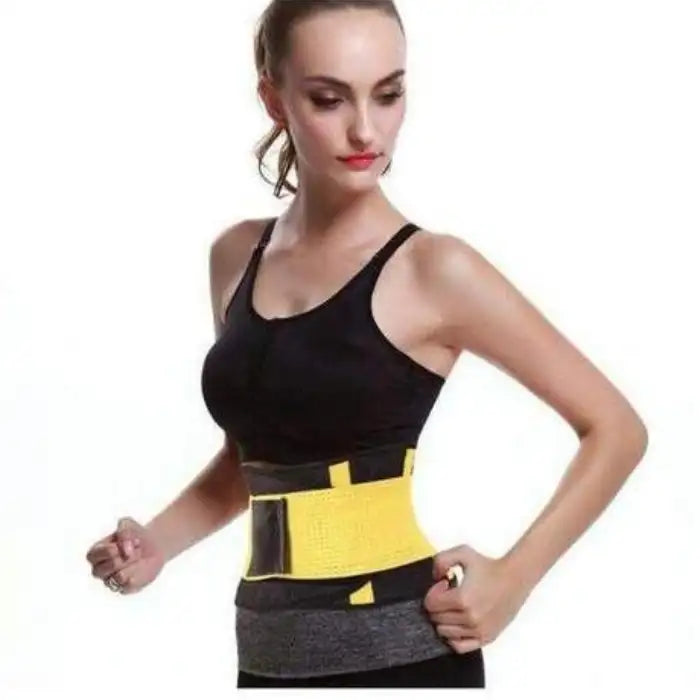 Sweat waist trimmer in yellow color worn during workout by woman in black sportswear.
