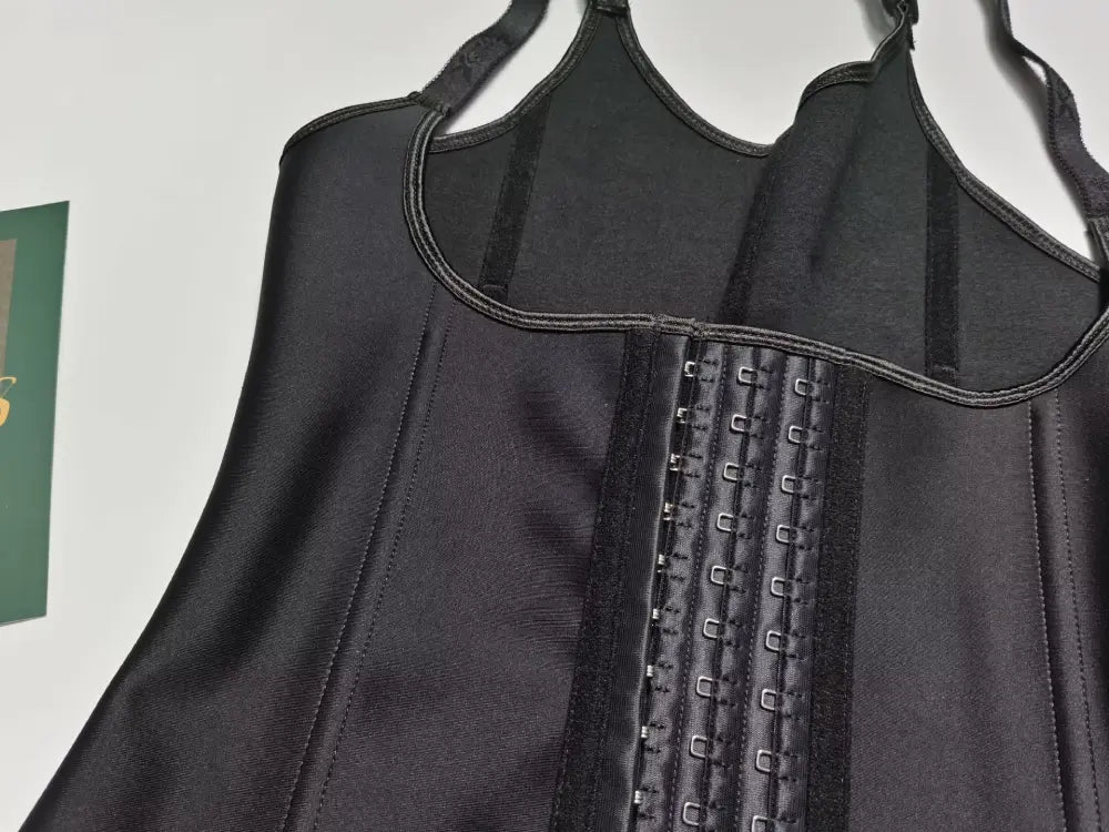 Waist trainer vest shown on model highlighting firm waist compression and natural hourglass silhouette